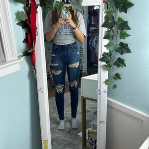 Curvy hi-rise ripped jegging